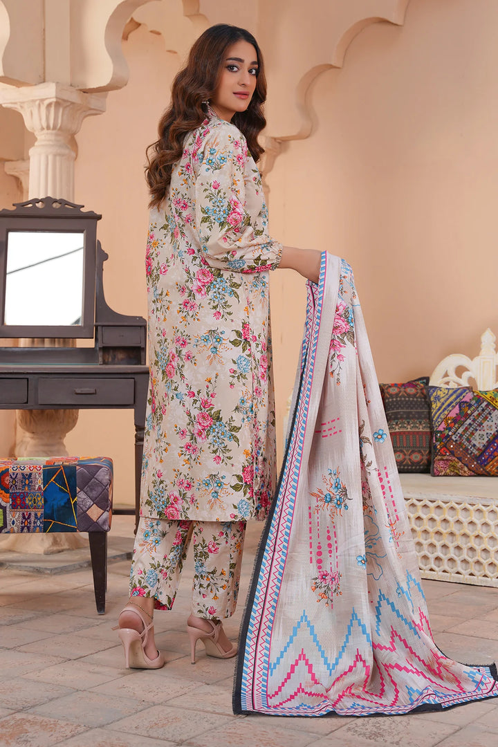 Soft cotton ready-to-wear winter dresses by Sehar Bano
